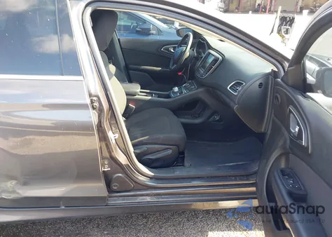 2015 Chrysler 200 Limited из США, поврежденный, VIN 1C3CCCAB2FN651619